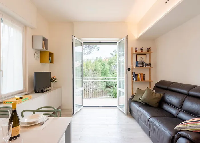 Cozy Flat In - Happy *