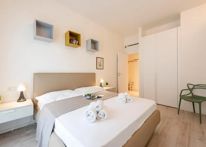 Cozy Flat In - Happy